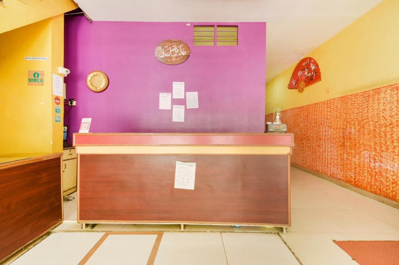 Spot On 74228 Galaxy Comforts Hotel Narasimharaja Puram Exterior foto