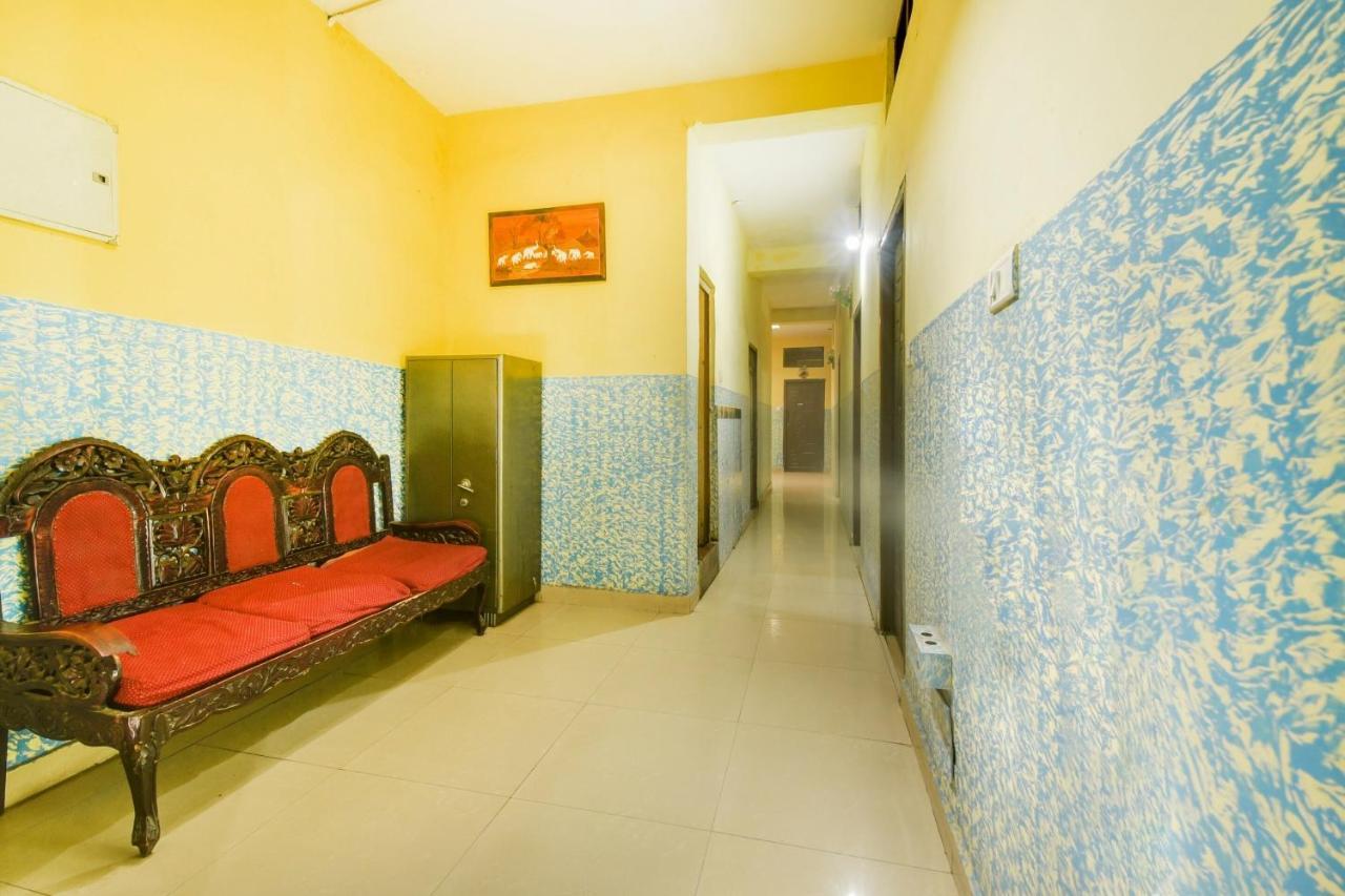 Spot On 74228 Galaxy Comforts Hotel Narasimharaja Puram Exterior foto