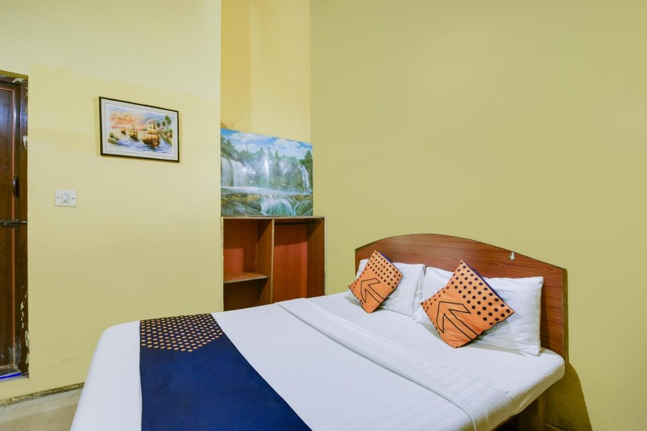 Spot On 74228 Galaxy Comforts Hotel Narasimharaja Puram Exterior foto
