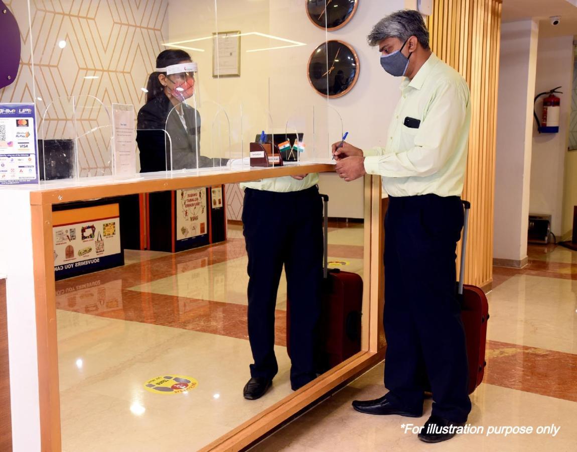 Spot On 74228 Galaxy Comforts Hotel Narasimharaja Puram Exterior foto